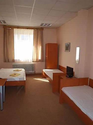 Akat Praag