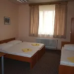 Akat Praag