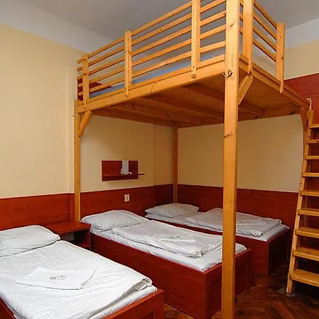 Akat 3* Prague