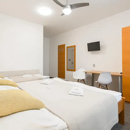 Guest house Akat 3*