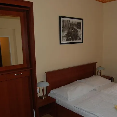 Akat Guest house