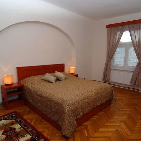 Akat Guest house