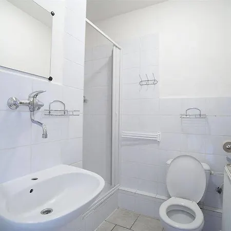Akat 3* Prague