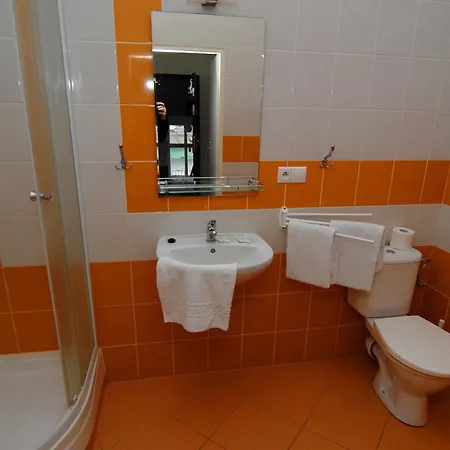 Akat Guest house