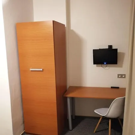 Akat 3* Prague