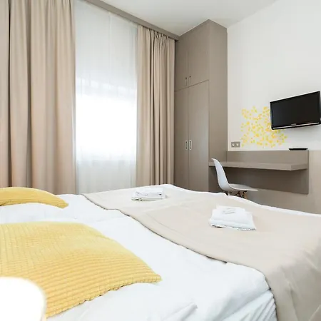 Guest house Akat
