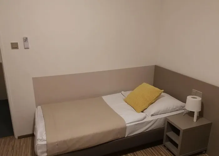 Akat 3* Prag